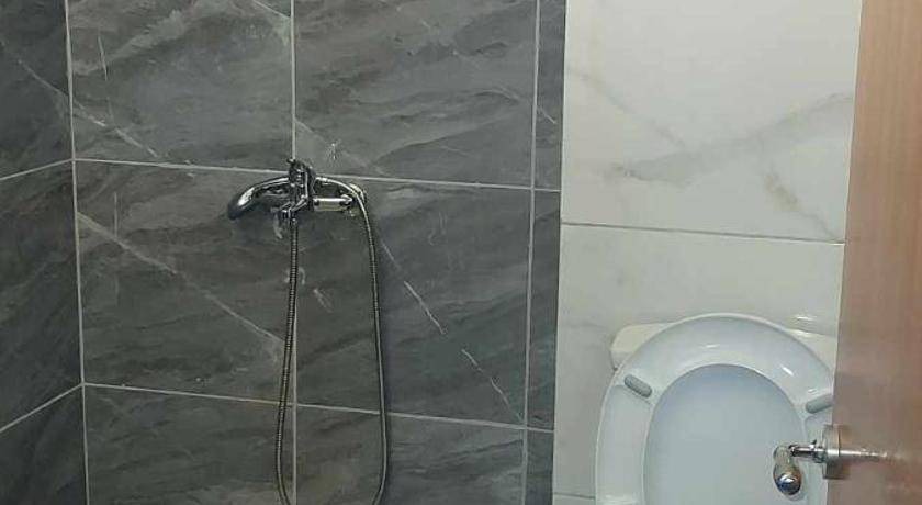 Photo of Bathroom in Keratsinion