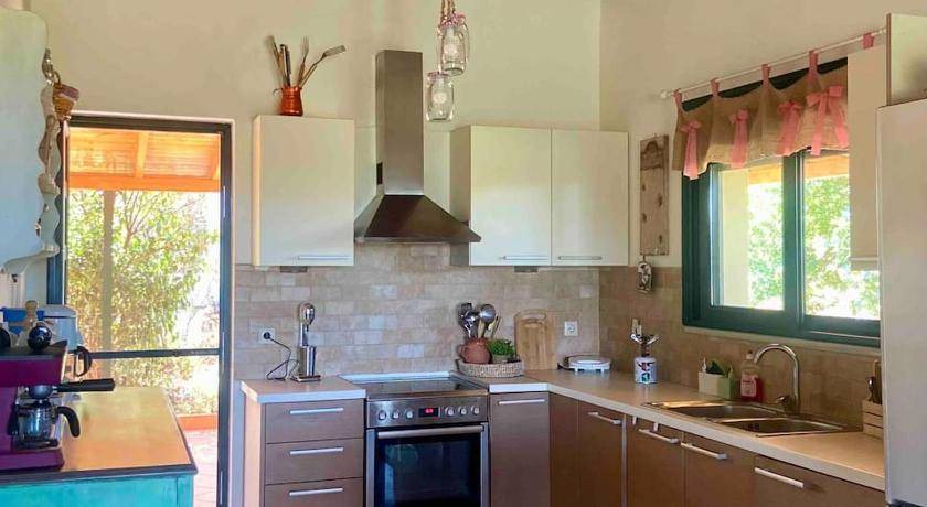 Photo of Kitchen in Trifylia