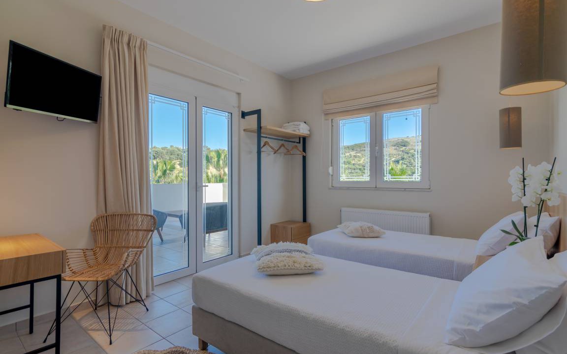 Photo of Others in Kirianna