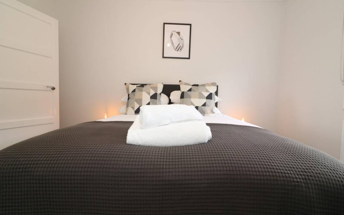 Photo of Bedroom in Caldercruix
