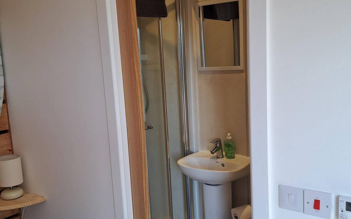Photo of Bathroom in Roybridge