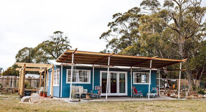 Photo of Others in Binalong Bay