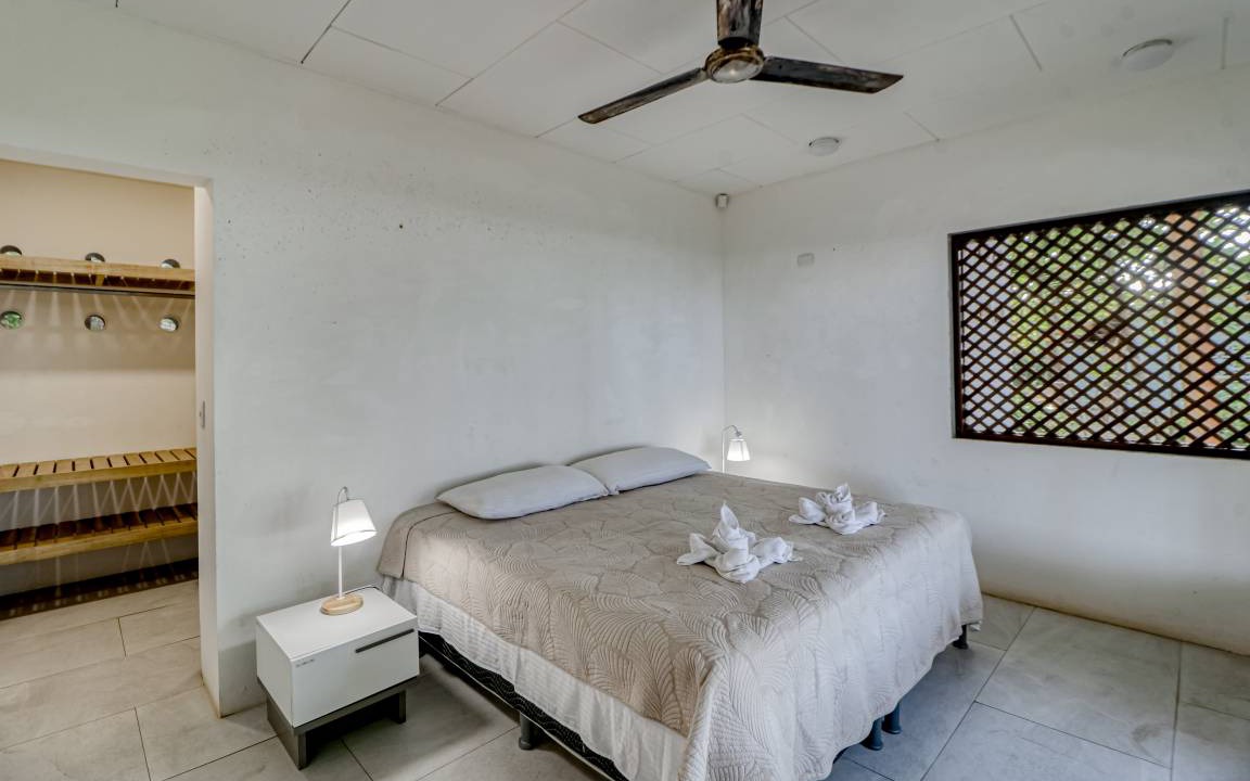 Photo of Others in Javilla