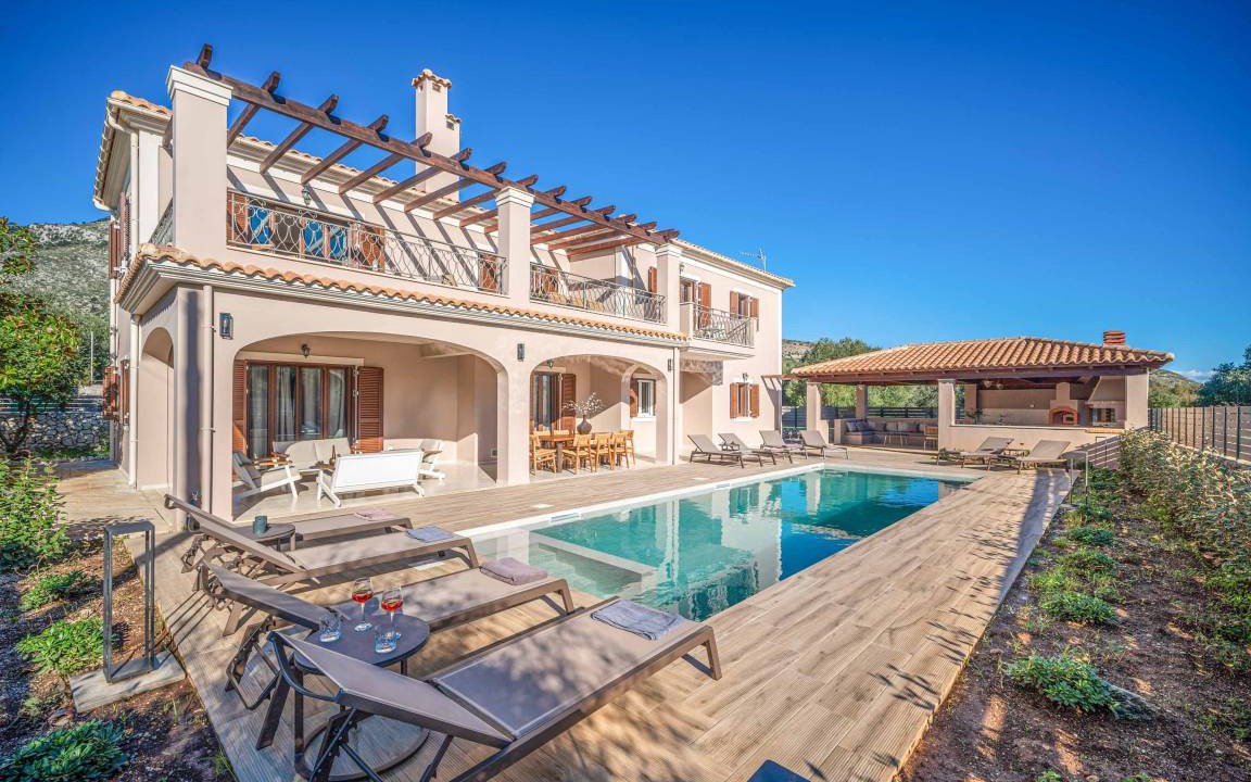 Photo of Outdoor in Thiramonas