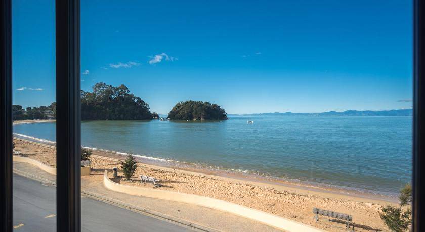 Photo of Others in Ngaio Bay