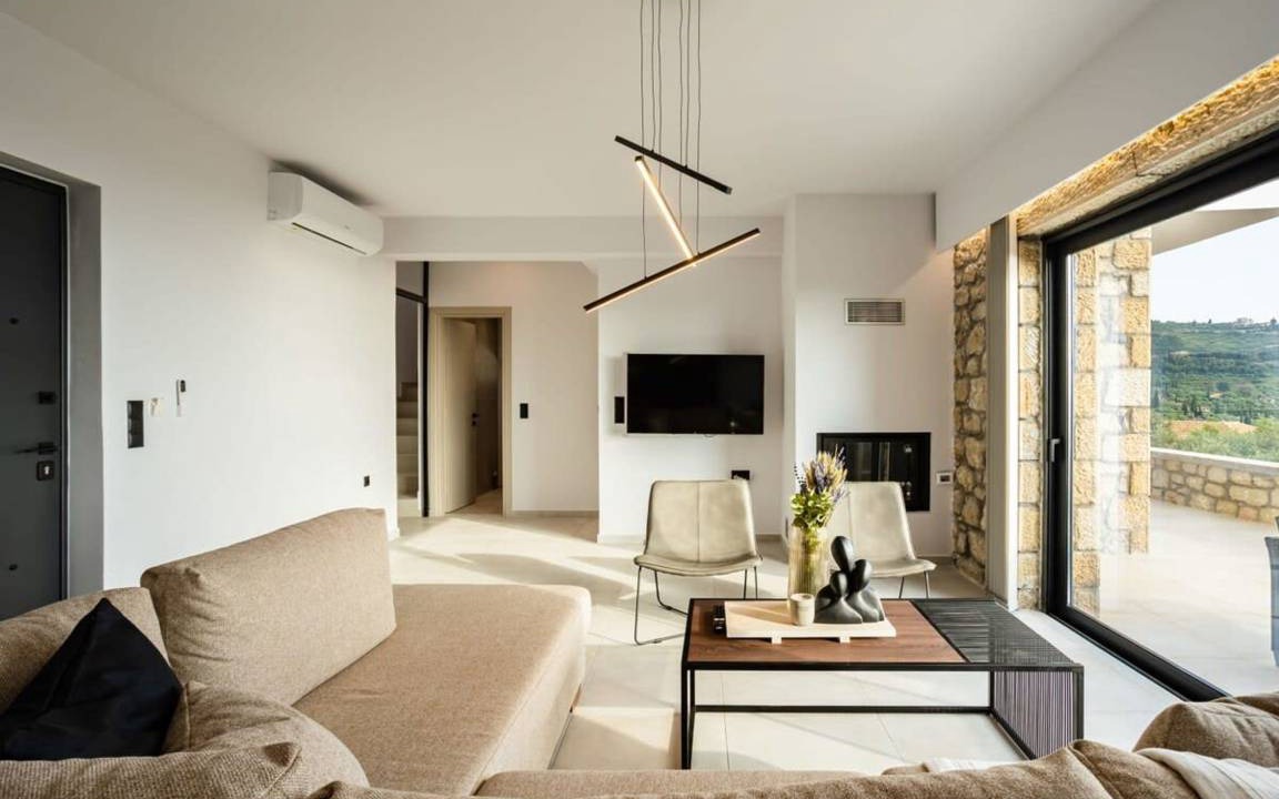 Photo of Others in Lefktron