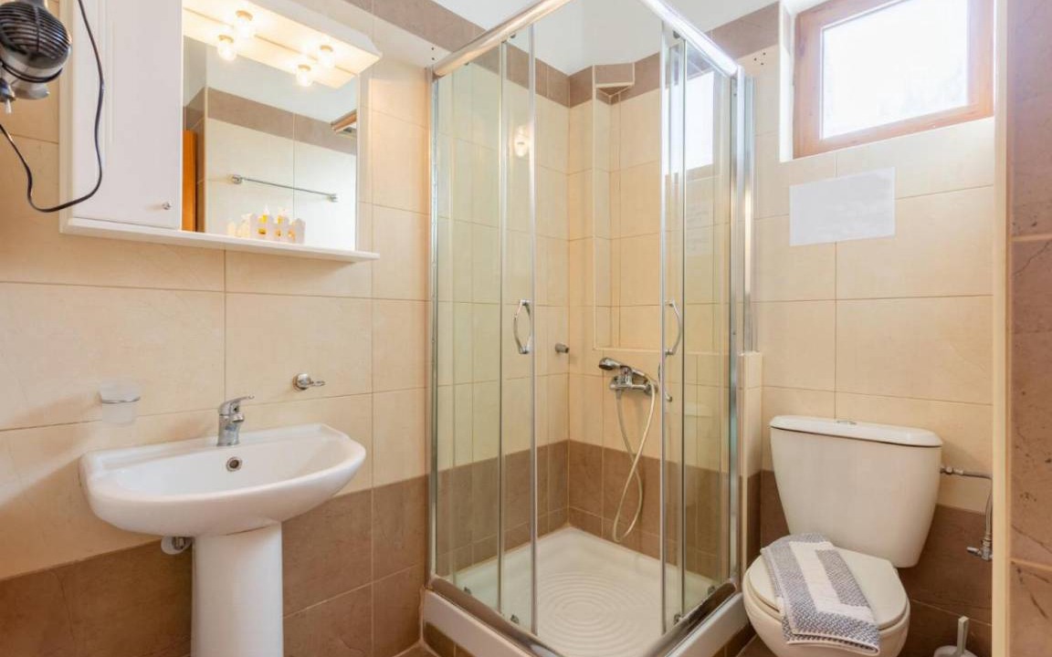 Photo of Others in Maroulas