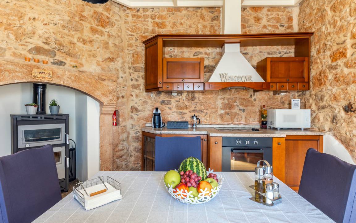 Photo of Kitchen in Thrapsano
