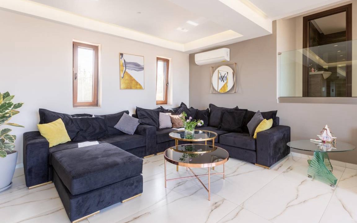 Photo of Livingroom in Megala Chorafia