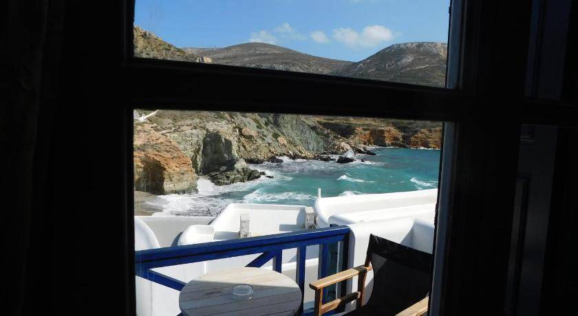 Photo of Others in Folegandros