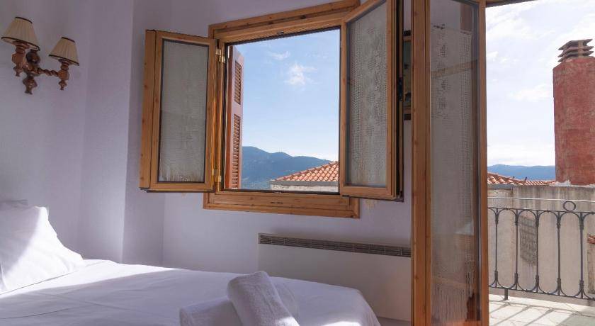 Photo of Others in Arachova