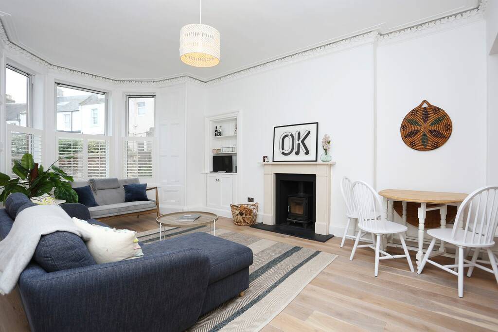 Photo of Livingroom in North Berwick