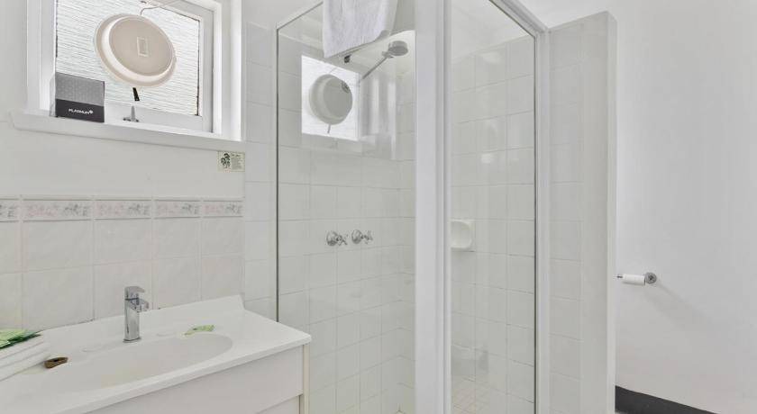 Photo of Bathroom in Derwent Park