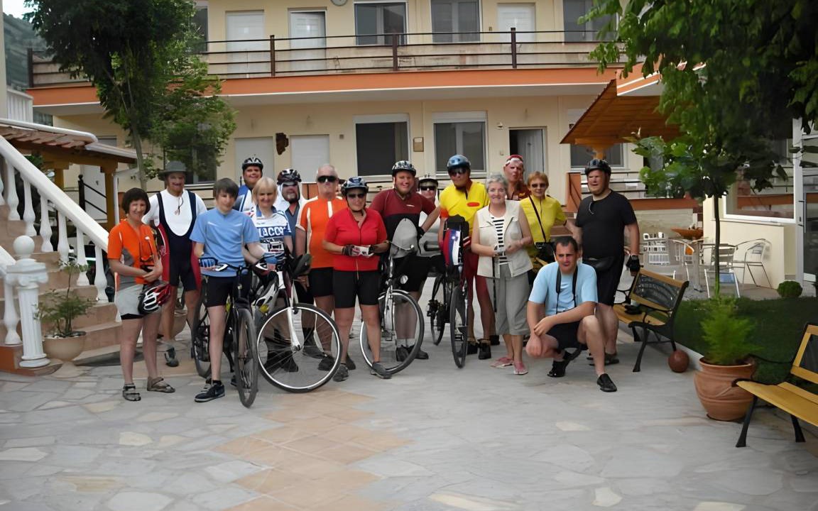 Photo of Others in Krinidhes