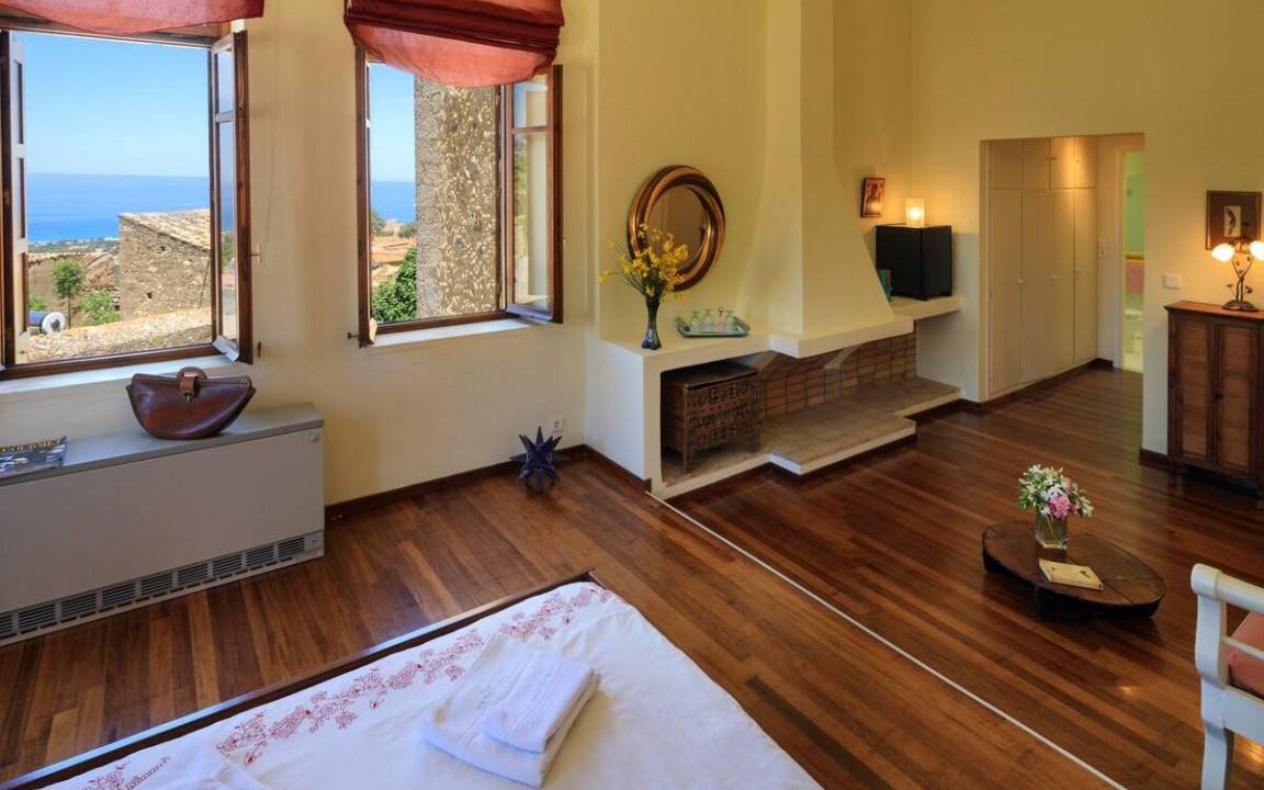 Photo of Others in Maroulas