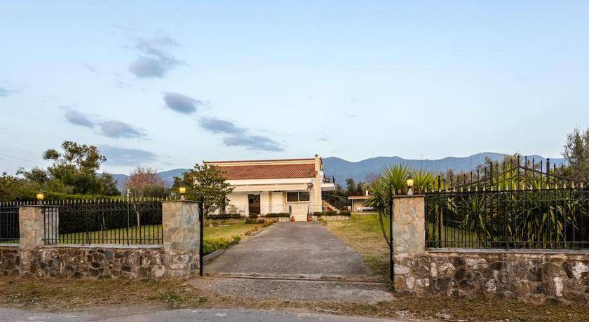 Photo of Others in Messaia