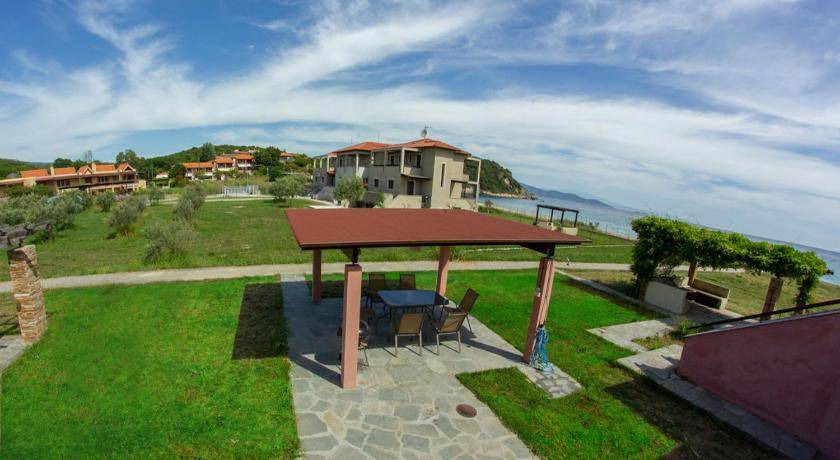 Photo of Others in Aristotelis