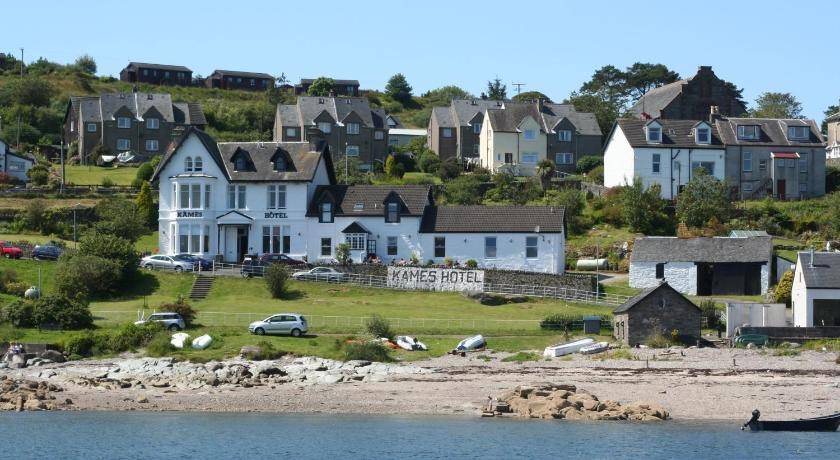 Photo of Buildings in Tighnabruaich