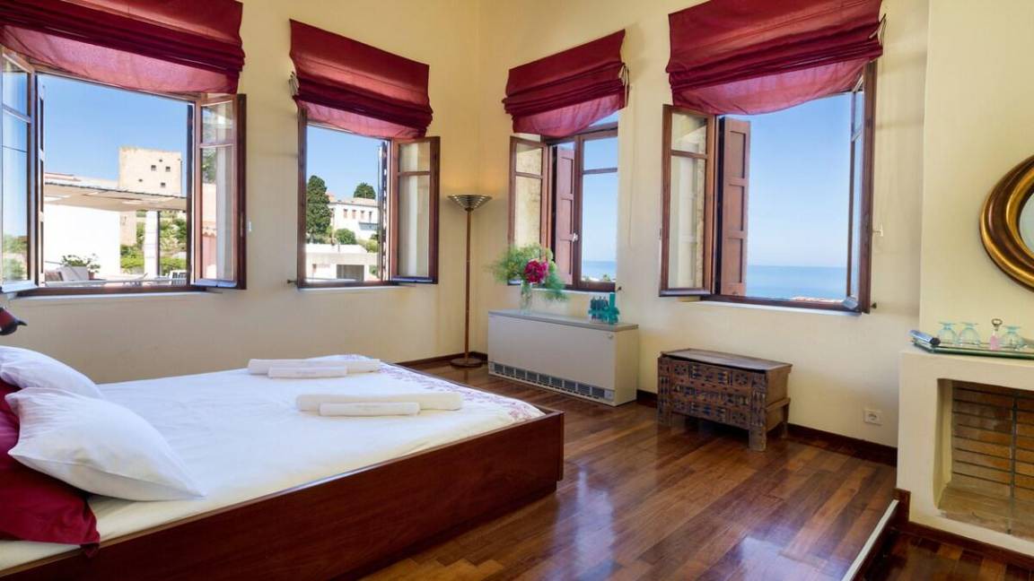 Photo of Others in Maroulas