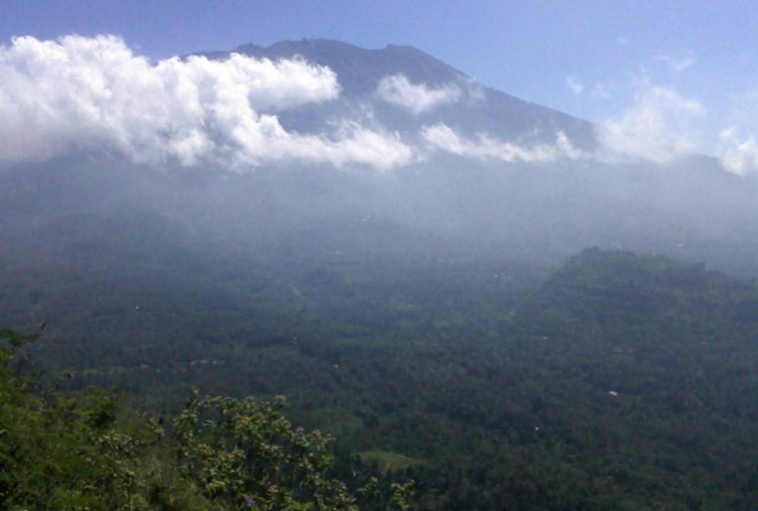 Photo of Others in Bebandem