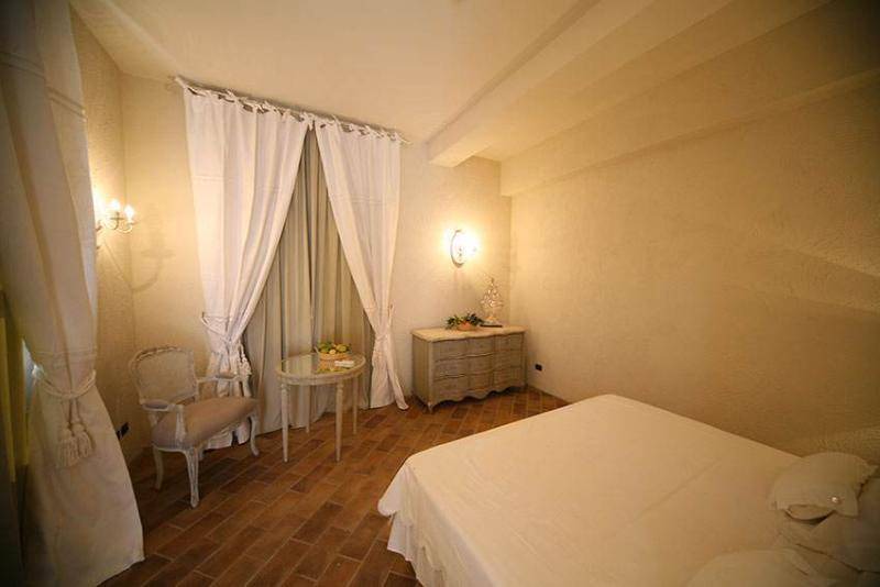 Photo of Others in Mitogio