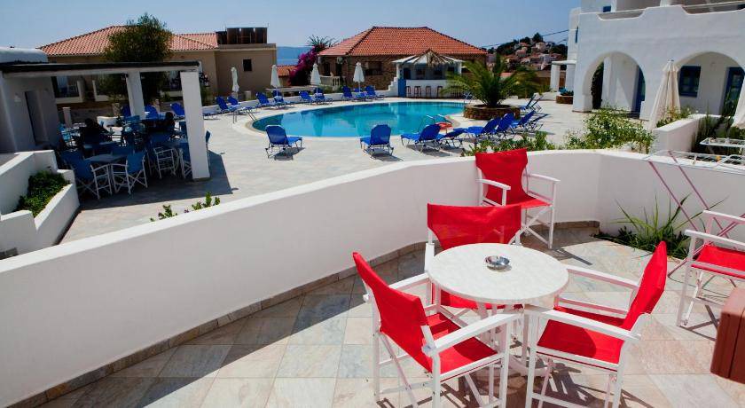 Photo of Patio Balcony in Foinikounta