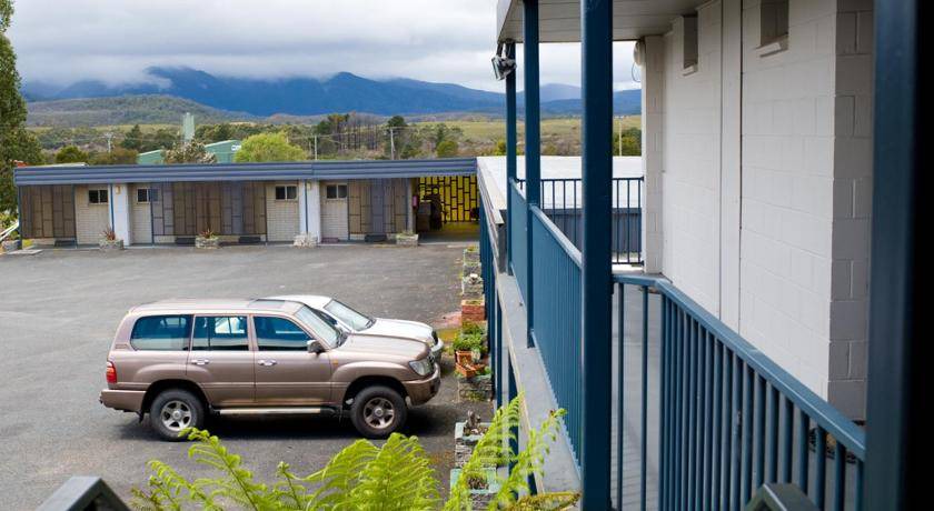 Photo of Others in Zeehan