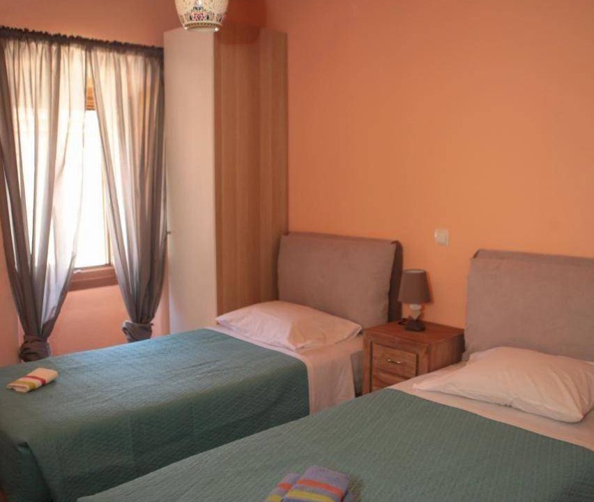 Photo of Bedroom in Tselendata