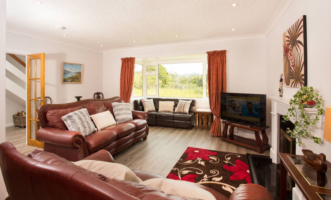 Photo of Livingroom in Contin