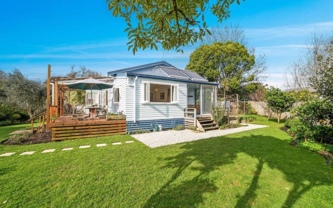 Photo of Others in Te Atatu Peninsula