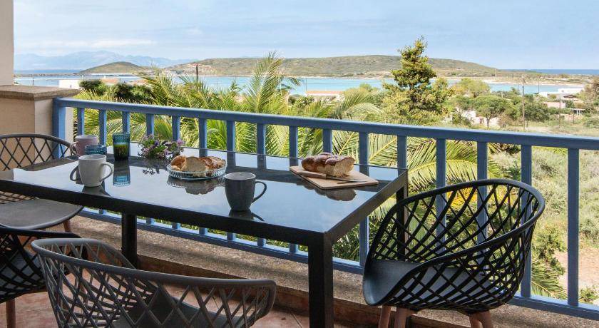 Photo of Patio Balcony in Diakofti