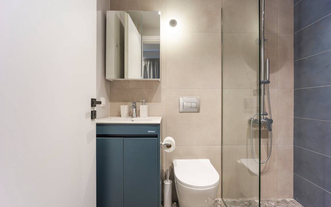 Photo of Bathroom in Kypseli
