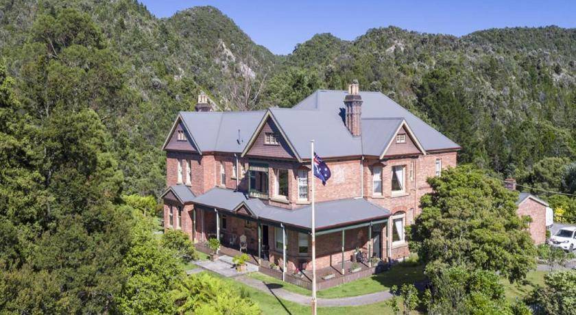 Photo of Others in Queenstown