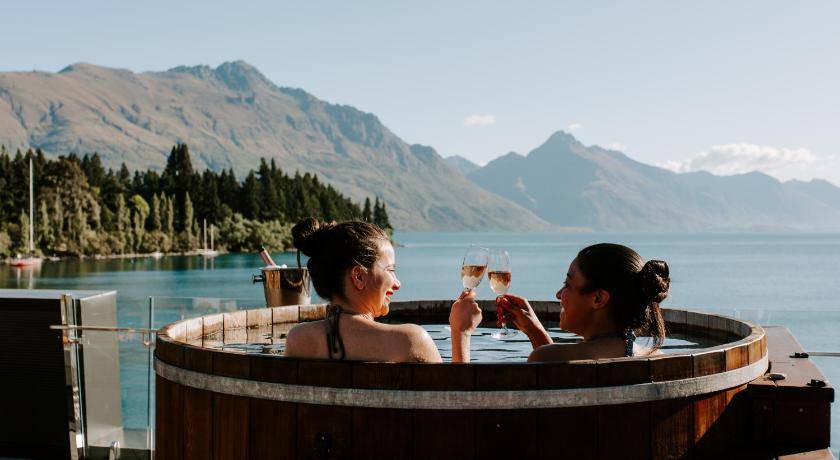 Photo of Others in Queenstown City Centre