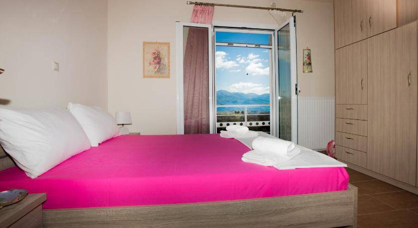 Photo of Bedroom in Paliki