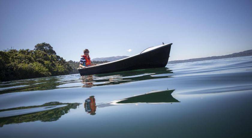 Photo of Others in Lake Tarawera