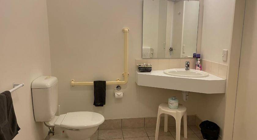 Photo of Bathroom in Newtown