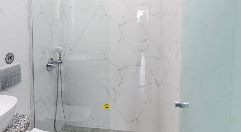 Photo of Bathroom in Akrogialion