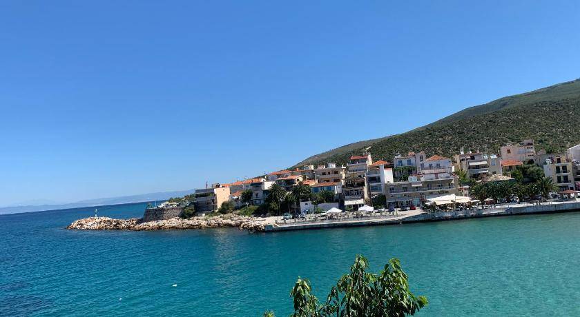 Photo of Others in Skala Marion