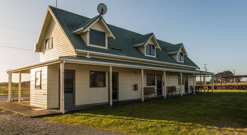 Photo of Others in Haast