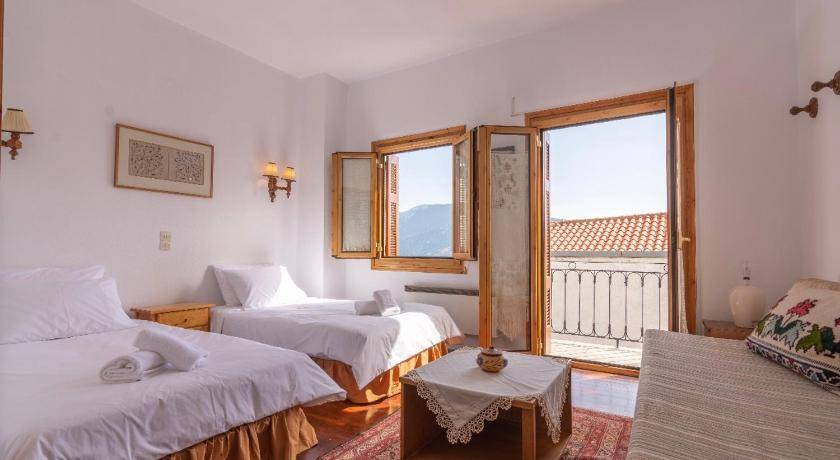 Photo of Others in Arachova