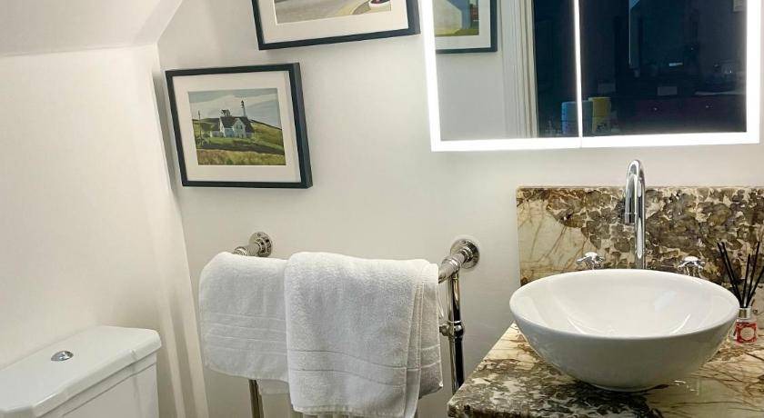 Photo of Bathroom in Garve