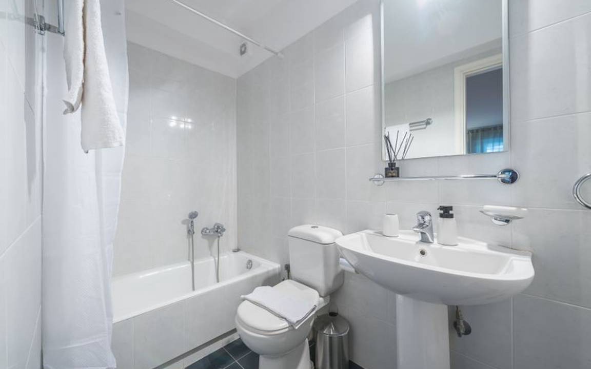 Photo of Bathroom in Elliniko