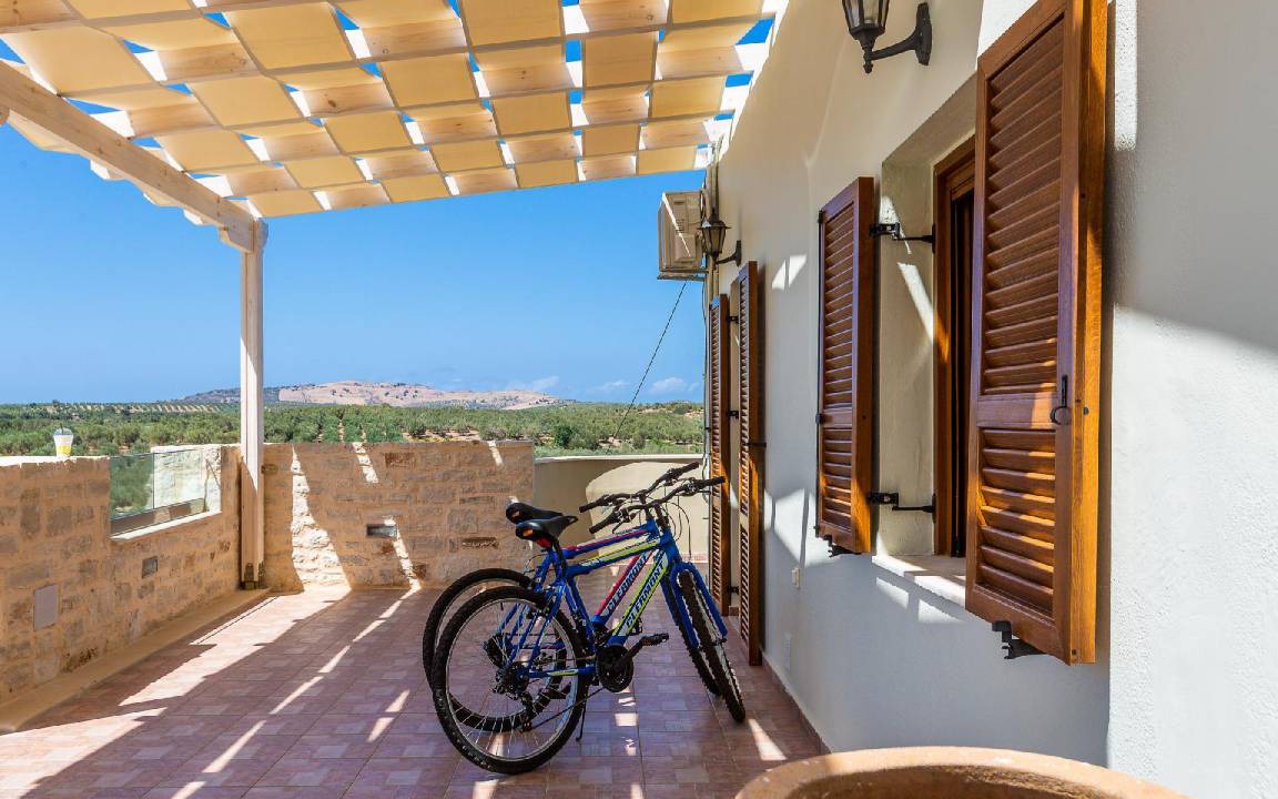 Photo of Patio Balcony in Achlades