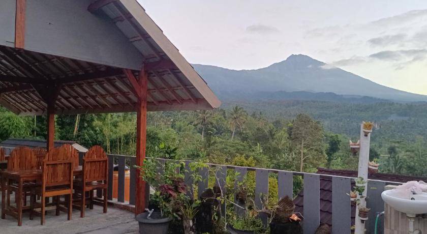 Photo of Others in Tetebatu