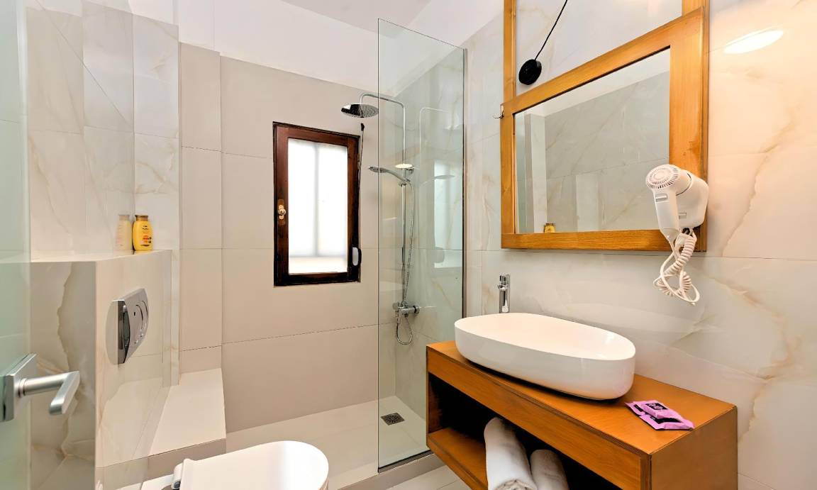 Photo of Bathroom in Kavros