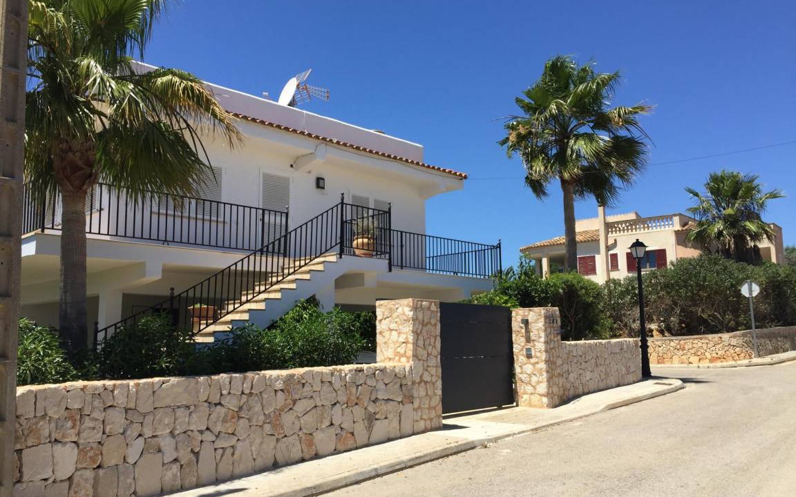 Photo of Buildings in Son Moja