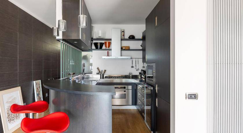 Photo of Others in Addaura