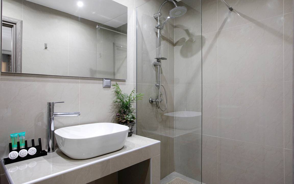 Photo of Bathroom in Alikanas