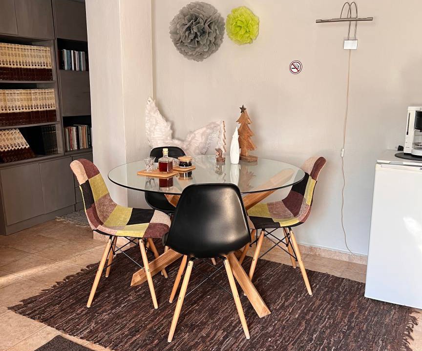 Photo of Livingroom in Drama